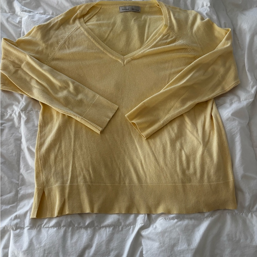 Butter Yellow V-Neck Sweater